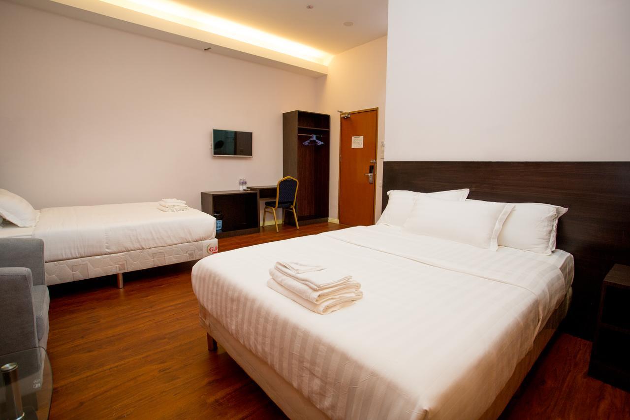 Labuan Fortune Hotel Bagian luar foto