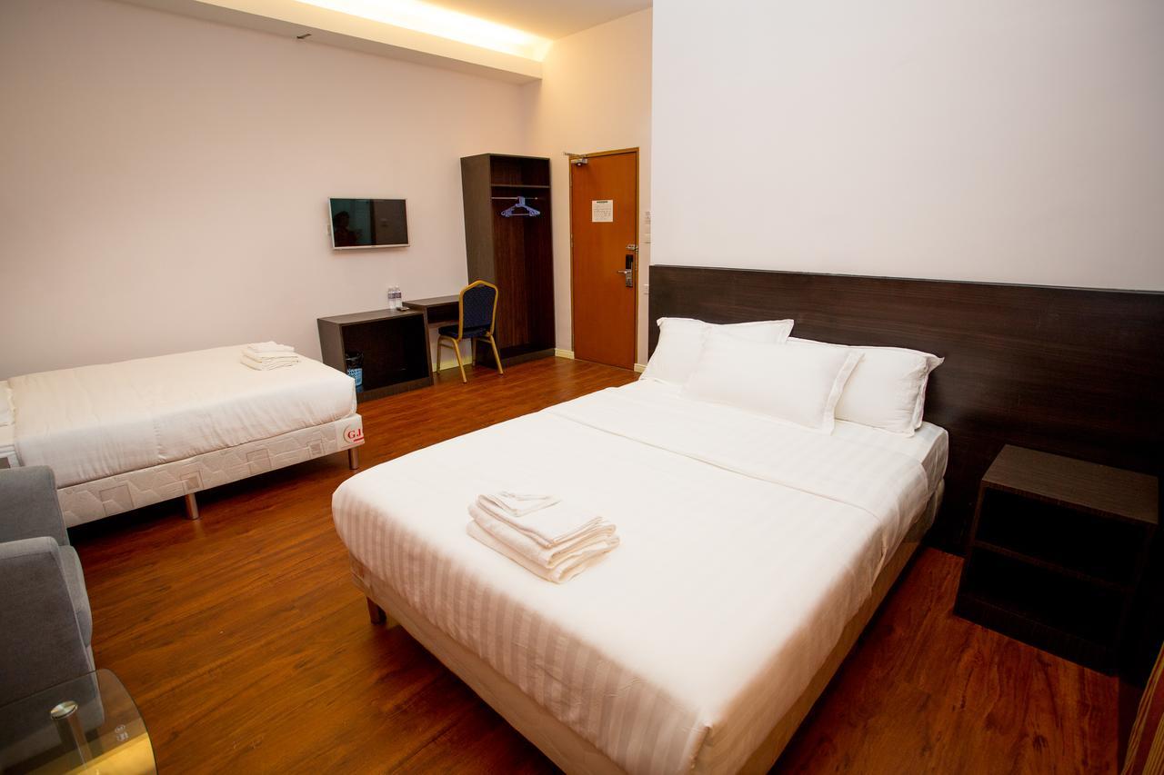 Labuan Fortune Hotel Bagian luar foto